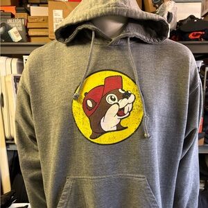 Youth XL Buckys sweatshirt